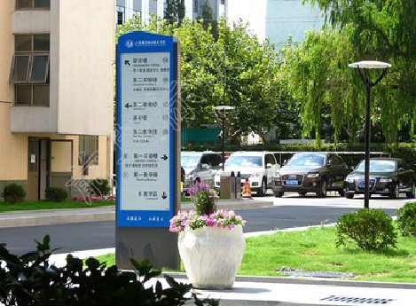 怀化哪些因素影响宣传栏的制作？